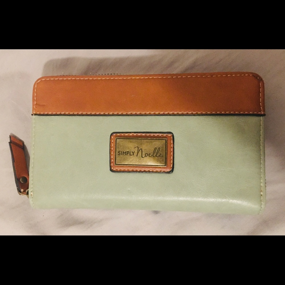 Simply Noelle - Mint Green/ Brown Leather Wallet